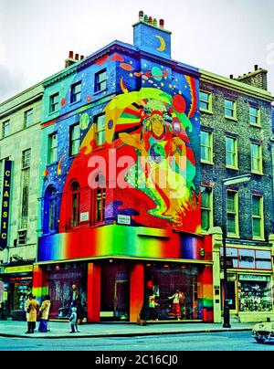 コレクション Beatles Apple Boutique Poster 1968 beatles-apple-boutique-2c16cj0.jpg