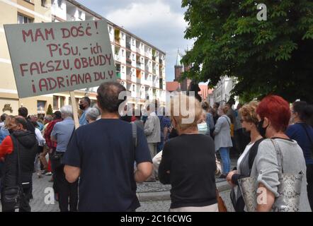 Legnica, Poland. 14th June, 2020. Election rally of the presidential candidate Rafal Trzaskowski in a rally in Legnica was attended by over a thousand people. There were also electoral slogans Credit: Piotr Twardysko-Wierzbicki/ZUMA Wire/Alamy Live News Stock Photo