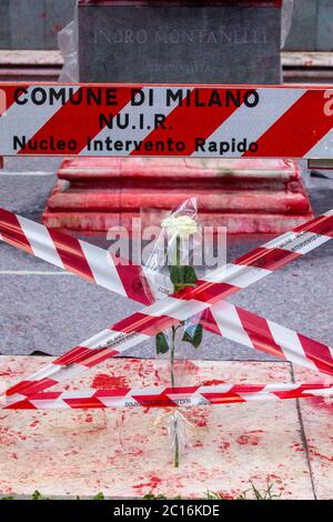 Milan, 14 June 2020. Indro Montanelli Park, the statue of the journalist Indro Montanelli is covered up waiting to be cleaned up. Stock Photo