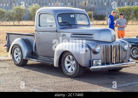 QUEENSTOWN, SOUTH AFRICA - 17 June 2017: Vintage F series silver grey Ford pick up truck hot rod Stock Photo