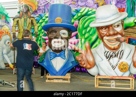 New Orleans Louisiana,Port of New Orleans,Blaine Kern's Mardi Gras World,attraction,carnival exhibit,design studio,props,statue,parade float making,fa Stock Photo