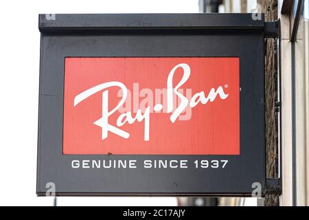 ray ban shop covent garden
