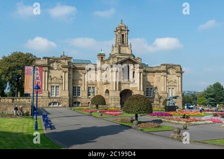 Cartwright Hall museum and art gallery in Lister park, Bradford, West Yorkshire Stock Photo