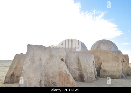 Chott el Jerid, Sahara desert, Nefta, TUNISIA - February 04, 2009: The houses from planet Tatouine - Star Wars film set. Stock Photo