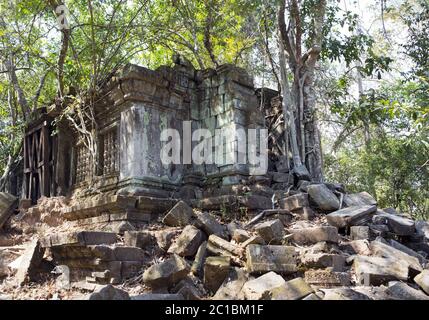 Beng Mealea temple  ruin in the Koh Ker complex, Siem Reap, Cambodia Stock Photo