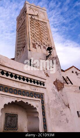 Exterior view to Mister Ramadan mosque, Casbah of Algiers, Algeria Stock Photo