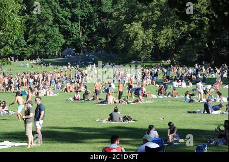 Central Park, Sheeps Meadow, social distancing in New York City, June 2020 Stock Photo