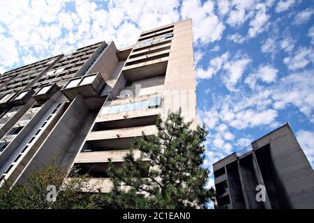 iew of the ATER a popular residential complex known as 'Il quadrilatero'  in Trieste, Italy Stock Photo