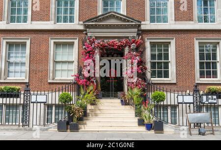 The outside of Gordon Ramsay Bar and Grill in Grosvenor Square, Mayfair. London Stock Photo