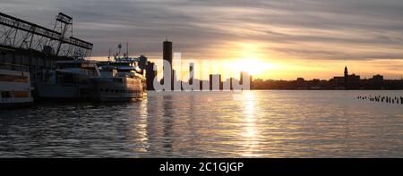 Panoramic sunset view of Newport skyline from Manhattan. New York. USA. Stock Photo