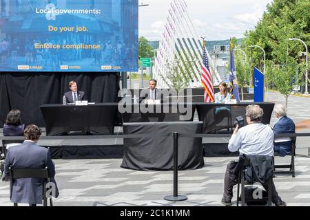 Tarrytown, United States. 15th June, 2020. Tarrytown, NY - June 15, 2020: Governor Andrew Cuomo holds daily press briefing at the Westchester landing of Mario Cuomo Bridge in Tarrytown. Photo by Lev Radin/Pacific Press) Credit: Pacific Press Agency/Alamy Live News Stock Photo