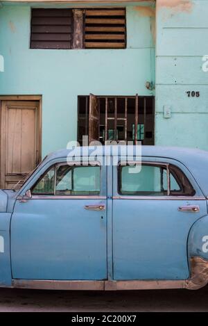 Old vintage car in Havana Centro, a working class neighbourhood, Havana, Cuba Stock Photo