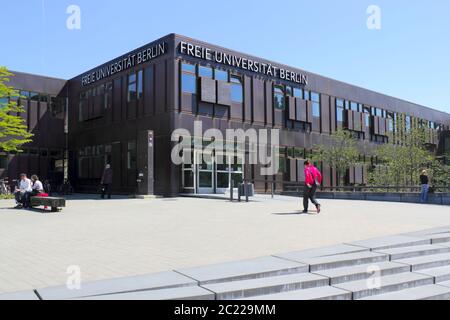 Berlin, FU Freie Universität,Free University campus library,. Modern ...
