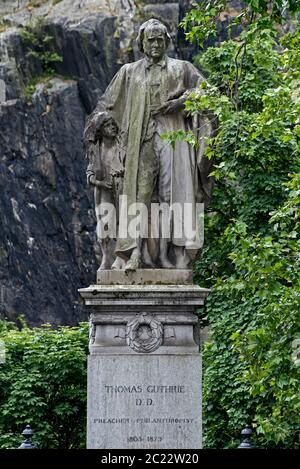 Statue of Thomas Guthrie D.D. (1803–1873), preacher, philanthropist, reformer, in Princes Street Gardens, Edinburgh, Scotland. Stock Photo