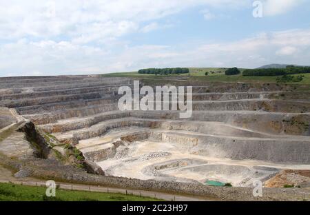 Breedon Hope Quarry in the Derbyshire Peak District National Park for the production of cement Stock Photo