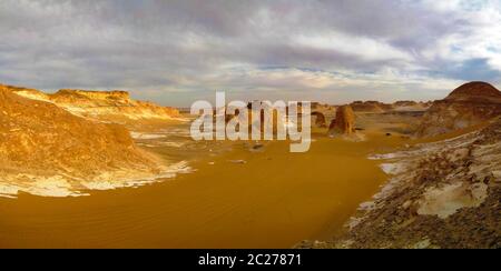 Panorama of El-Agabat valley in White desert, Sahara, Egypt Stock Photo