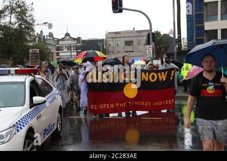 Redfer Riots Pictured: Protesters march through Redfern Stock Photo - Alamy