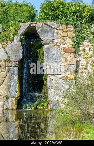 Cascade between Eleven Acre Lake and Upper Copper Bottom Stock Photo