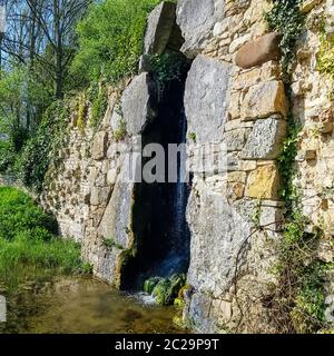 Cascade between Eleven Acre Lake and Upper Copper Bottom Stock Photo