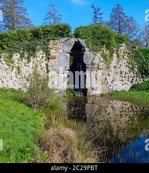 Cascade between Eleven Acre Lake and Upper Copper Bottom Stock Photo