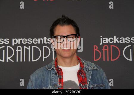 Johnny Knoxville ‘Irving Zisman’ arrives on the red carpet for the special screening of Jackass Presents: Bad Grandpa at Event Cinemas, George Street Stock Photo