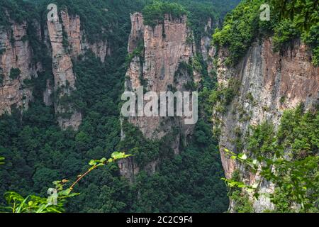 Stunning rock formations seen from the Enchanting terrace viewpoint, Avatar mountains nature park, Zhangjiajie, China Stock Photo