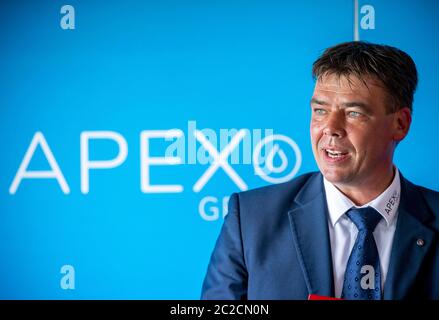 Laage, Germany. 12th June, 2020. Apex Managing Director Mathias Hehmann is in the company Apex Energy in what the company says is the largest grid-connected hydrogen power plant in Europe. Starting this autumn, Apex will supply green energy for industry and commerce, housing companies, public transport or for the intermediate storage of control energy. In this way, up to 300 tons of hydrogen can be produced annually from exclusively renewable energy sources. Credit: Jens Büttner/dpa-Zentralbild/ZB/dpa/Alamy Live News Stock Photo