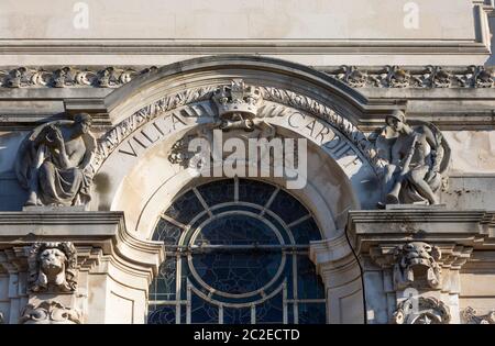 Decorative stone work around the 1st floor front window of the City Hall in Cardiff, Wales, UK Stock Photo