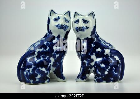 porcelain chinese cat