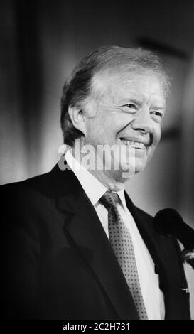 President Jimmy Carter speaking at Concord High School in 1987 Stock Photo