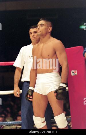 Tokyo, Japan. 20th Apr, 1995. Rickson Gracie MMA : Vale Tudo Japan at Nippon Budokan in Tokyo, Japan . Credit: Yukio Hiraku/AFLO/Alamy Live News Stock Photo