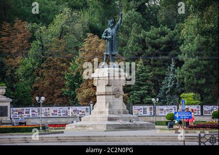 Monument of Stefan the Great, cel Mare, in Chisinau, Moldova Stock Photo