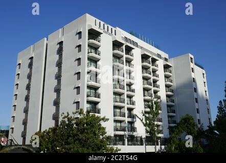 Los Angeles, California, USA 17th June 2020 A general view of atmosphere of The London Hotel West Hollywood at 1020 N San Vicente Blvd where Kim Kardashian, One Direction, Oprah Winfrey and Chris Pratt have stayed on June 17, 2020 in Los Angeles, California, USA. Photo by Barry King/Alamy Stock Photo Stock Photo