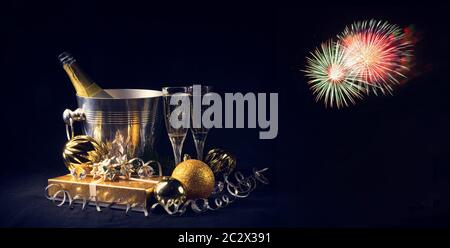 New Year's motives - clock, glasses and confetti Stock Photo