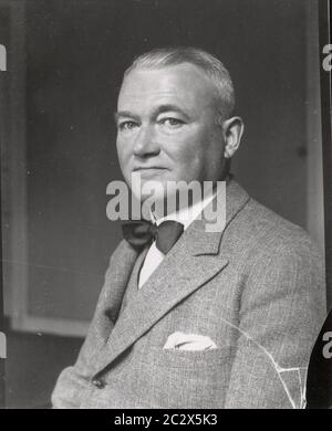 Deutsches Rotes Kreaz - Reportage Portraits Heinrich Hoffmann Photographs 1933 Adolf Hitler's official photographer, and a Nazi politician and publisher, who was a member of Hitler's intimate circle. Stock Photo