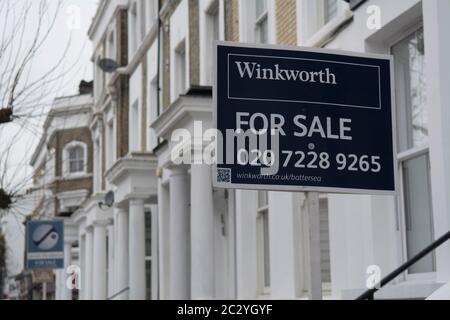 LONDON- Winkworth estate agent signs advertising property in London Stock Photo