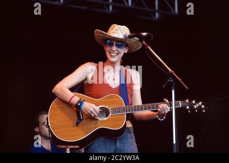 Beth Orton performing at the Glastonbury Festival 1999, Worthy Farm, Somerset, England, United Kingdom. Stock Photo