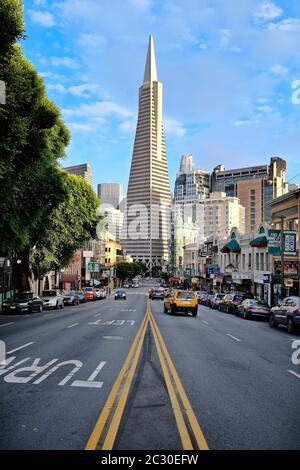 Columbus Avenue with view of the Transamerica Pyramid high-rise, San Francisco, California, USA Stock Photo
