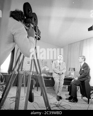 Max Schmeling at his company in 1966. He operated a chief agency for Coca Cola products in Hamburg-Bramfeld. Stock Photo