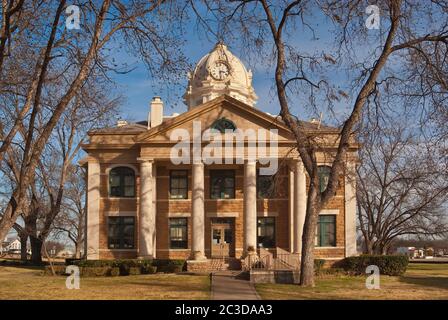 Mason County Courthouse, 1909, classical revival in Mason, Hill Country, Texas, USA Stock Photo