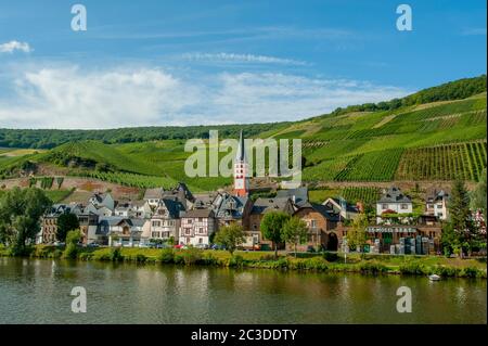 View of the picturesque village of Merl, a town on the Mosel River in the Cochem-Zell district in Rhineland-Palatinate, Germany. Stock Photo