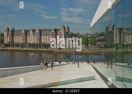 Oslo Opera House (Operahuset) is home of Norwegian National Opera and Ballet. Stock Photo