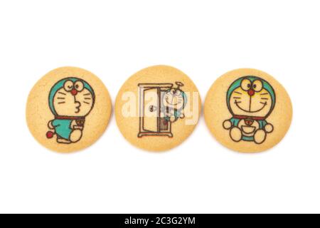 Bangkok, Thailand - 12 Feb 2020: Doraemon, the blue future robot cat is a famous cartoon character from japan. It's made on the circle round cookies w Stock Photo