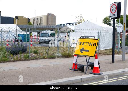 Ashford, Kent, UK. 20 June, 2020. Following the announcement by the government that non essential shops can open, the Ashford town centre high street appears busier than it has in the past few months of the Coronavirus pandemic during the first weekend of shops opening. Ashford COVID 19 testing station. Credit: Alamy Live News Stock Photo