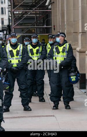 Description: Glasgow, UK. 20th June, 2020. Huge Police presence as anti-fascist protesters gather in Glasgow's George Square in response to recent gatherings by far-right protesters. Credit: Richard Gass/Alamy Live News Stock Photo