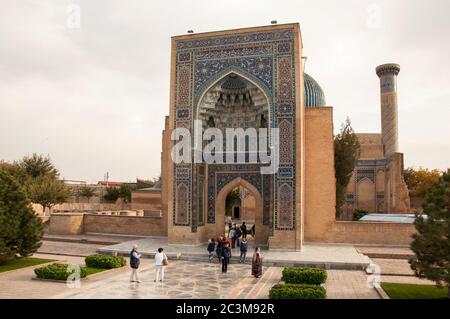 Beautiful islamic building with blue mosaic tiles (Gur Emir), the tomb of Tamerlane in Samarkand, Uzbekistan Stock Photo