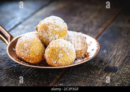 Brazilian rain cookie. Small sweet served in the afternoons, as an afternoon coffee. Made of cinnamon and refined sugar. Called in Brazil 'bolinho de Stock Photo