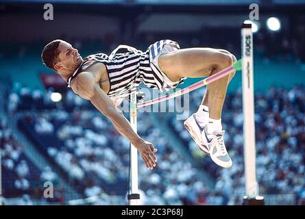 Dan O'Brien (USA) competing in the  decathlon at the 1996 US Olympic Track and Field Team Trials Stock Photo