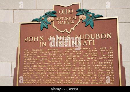 History plaque outside Cincinnati Museum Center at Union Terminal,Cincinnati, Ohio, USA Stock Photo