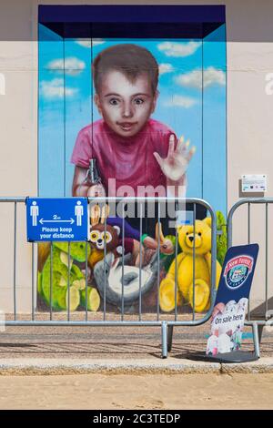 Please keep your distance sign during the pandemic Stock Photo - Alamy